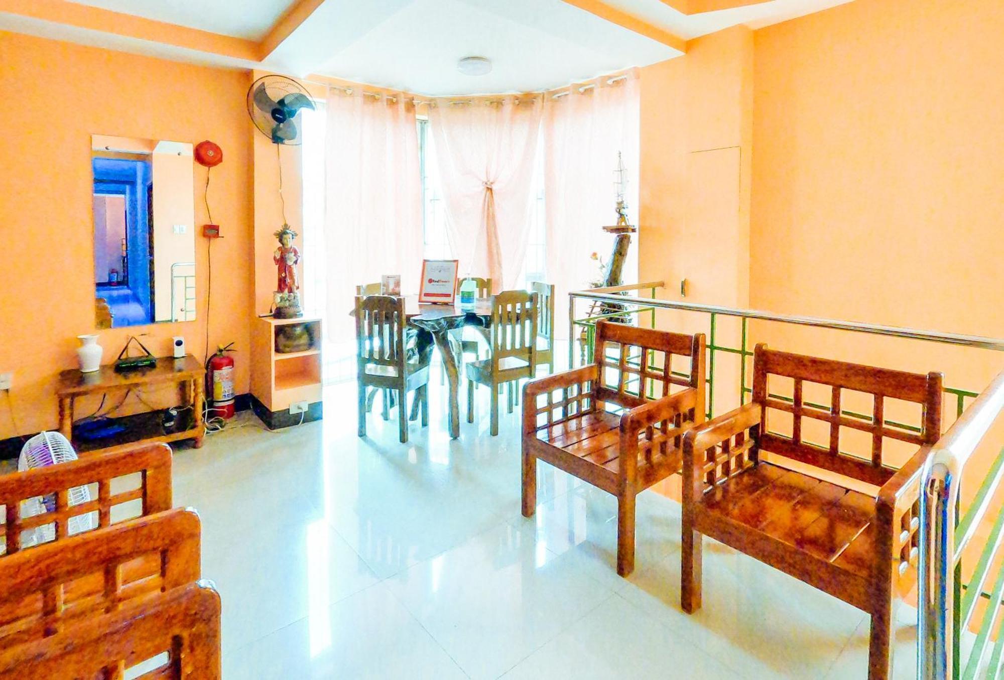 Reddoorz @ Pamaong Street Otel Tagbilaran Dış mekan fotoğraf